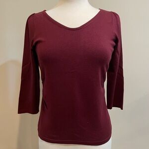 Women's Burgundy Top